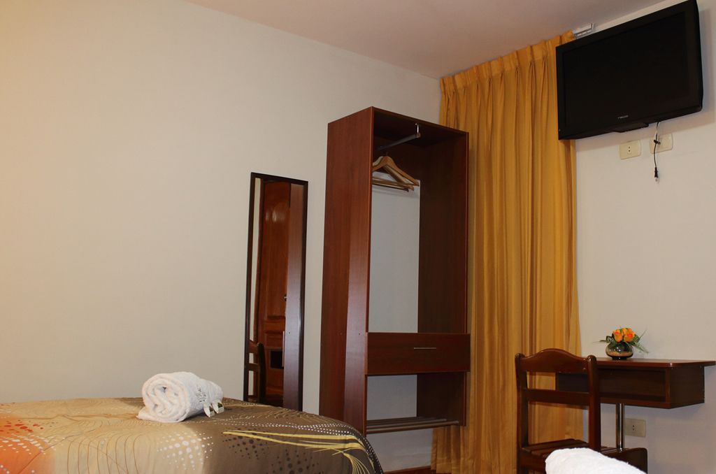 Habitación Doble - Hotel Jultom